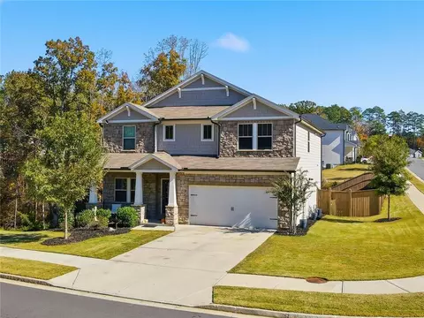 635 Stately Dr, Woodstock, GA 30188