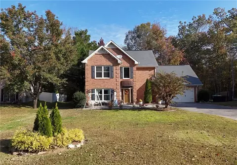 107 E Clinton Dr E, Rome, GA 30165