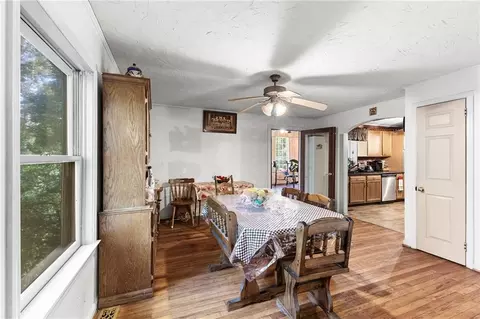Dining - 1454 Longview Dr, Gainesville, GA 30501 photo 1 of 1