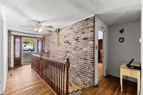 Entry Way - 1454 Longview Dr, Gainesville, GA 30501 photo 2 of 9