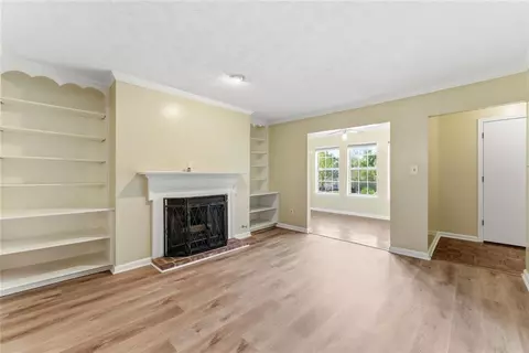 2043 Brian Way, Decatur, GA 30033