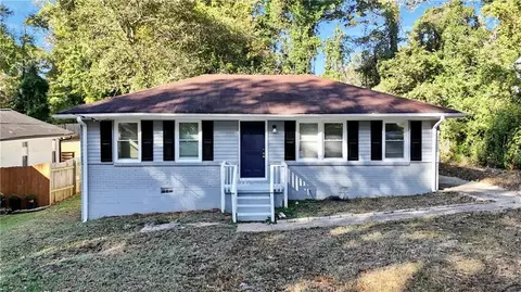 2245 Polar Rock Ave SW, Atlanta, GA 30315