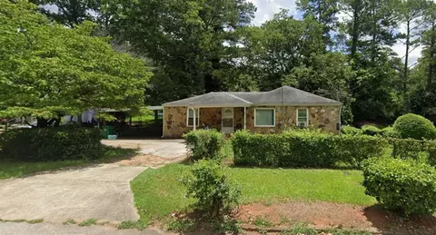 3249 Stratton Ln, Scottdale, GA 30079