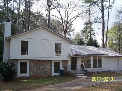 3447 Stonewall Dr NW, Kennesaw, GA 30152