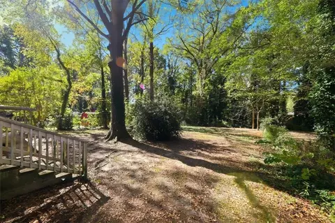 Exterior - 552 Shellnut Dr, Forest Park, GA 30297 photo 4 of 4
