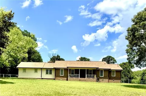 5680 Central Church Rd, Douglasville, GA 30135