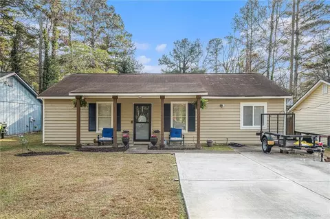 6736 Ivy Log Dr, Austell, GA 30168