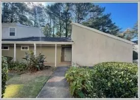 2068 Oak Park Ln, Decatur, GA 30032