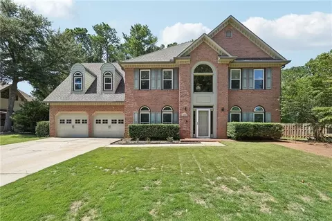 1496 Fallsbrook Ct NW, Acworth, GA 30101