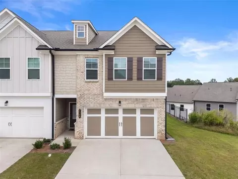5308 Fox Hill Ln, Oakwood, GA 30566