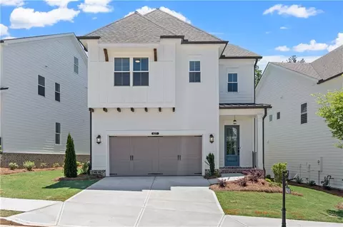 627 Skytop Dr, Cumming, GA 30040