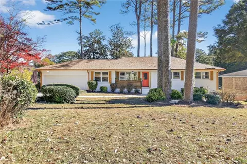 3206 A Pine Springs Mnr, Decatur, GA 30034