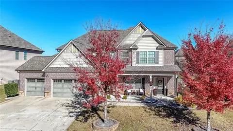 2576 Holden Spring Dr, Dacula, GA 30019