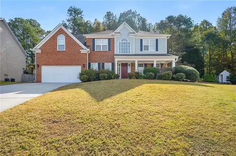 834 Montecruz Dr, Lawrenceville, GA 30045