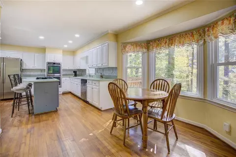 Kitchen - 4786 Masters Ct, Duluth, GA 30096 photo 5 of 5