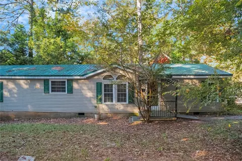 251 Weavers Lakefront Rd, Jackson, GA 30233