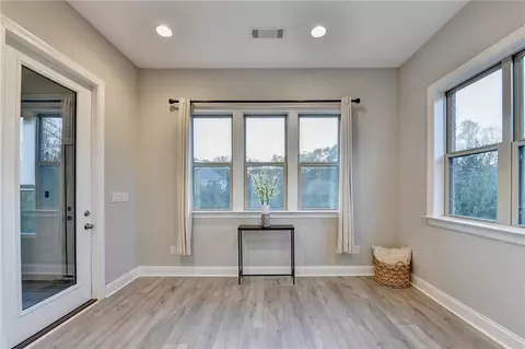 Entry Way - 3907 Rustic Pine Ln, Buford, GA 30518 photo 3 of 6