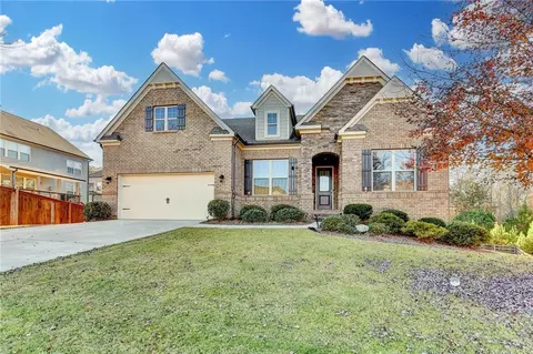 Exterior - 3907 Rustic Pine Ln, Buford, GA 30518 photo 3 of 8