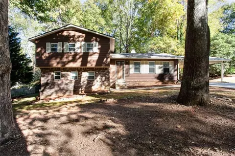 954 Camp Creek Dr, Lilburn, GA 30047