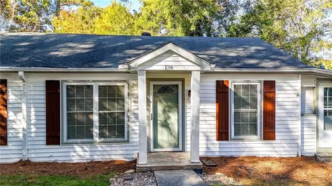 136 Boston Rd, Calhoun, GA 30701