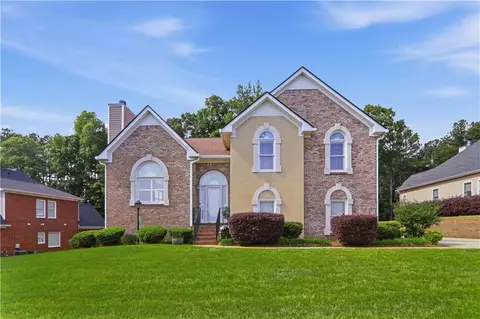 2320 Washington Dr, Douglasville, GA 30135