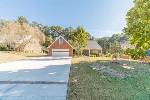 654 Huntington Trce, Winder, GA 30680
