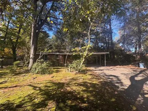 2036 Favor Rd SW, Marietta, GA 30060