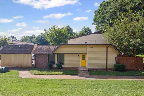 3193 Nectarine Cir, Decatur, GA 30034