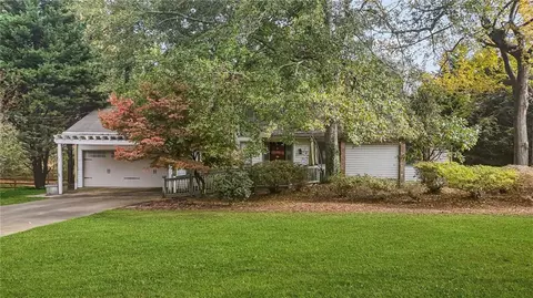 355 Heritage Ln, Alpharetta, GA 30009