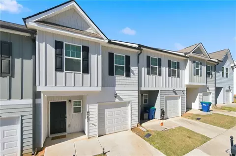 4957 Lower Elm St, Atlanta, GA 30349