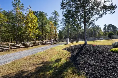 Exterior - 125 Perry Rd, Rydal, GA 30171 photo 28 of 36