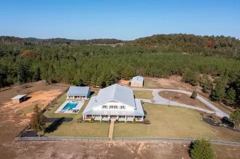 Exterior - 125 Perry Rd, Rydal, GA 30171 photo 30 of 36