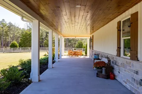Exterior - 125 Perry Rd, Rydal, GA 30171 photo 32 of 36