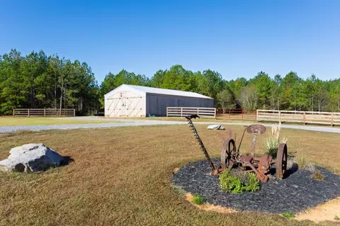 Exterior - 125 Perry Rd, Rydal, GA 30171 photo 27 of 36
