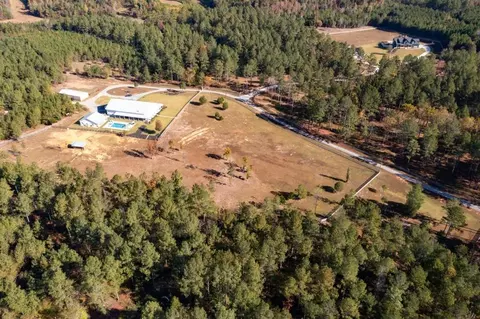 View/Area - 125 Perry Rd, Rydal, GA 30171 photo 5 of 6