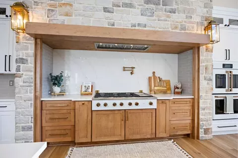 Kitchen - 125 Perry Rd, Rydal, GA 30171 photo 3 of 18