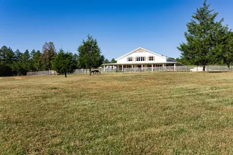Exterior - 125 Perry Rd, Rydal, GA 30171 photo 34 of 36