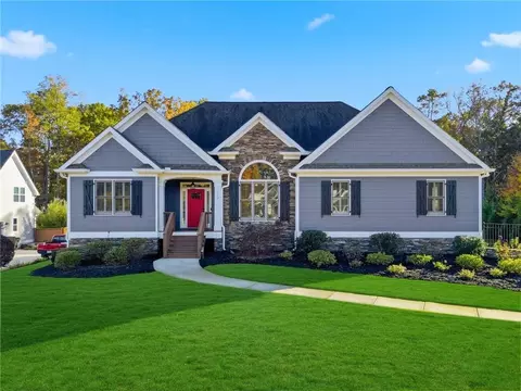 220 Wilshire Ter, White, GA 30184