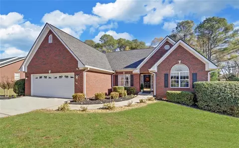 3644 Maple Forge Ln, Gainesville, GA 30504