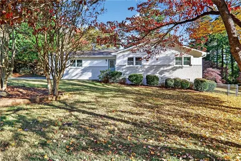 170 Shiloh Run NW, Kennesaw, GA 30144