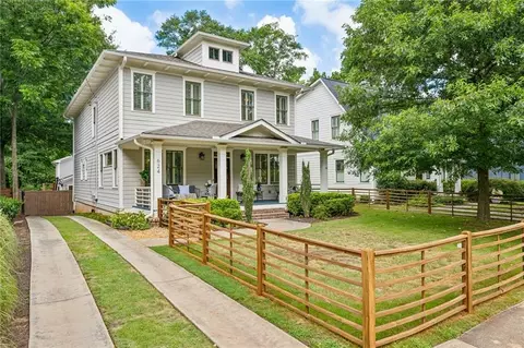 624 Sycamore Dr, Decatur, GA 30030