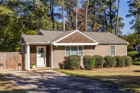 2292 Brengare Dr, Decatur, GA 30033