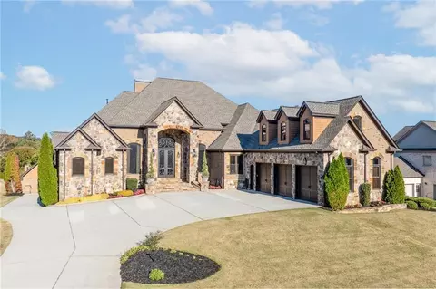 2417 Sunflower Dr, Hoschton, GA 30548