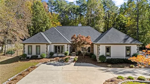 3375 Woodward Ct, Buford, GA 30519