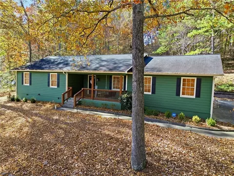 83 Amberidge Dr NW, Cartersville, GA 30121