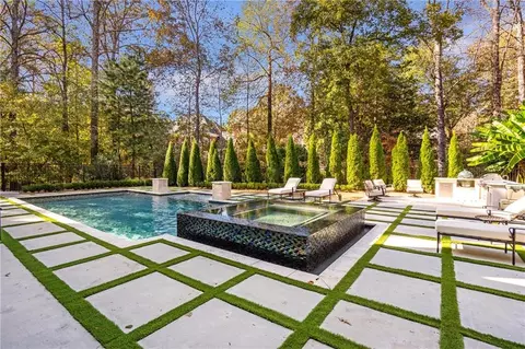 Exterior - 325 White Columns Ct, Milton, GA 30004 photo 7 of 19