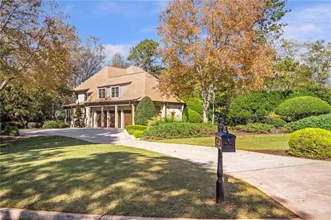 Exterior - 325 White Columns Ct, Milton, GA 30004 photo 15 of 19