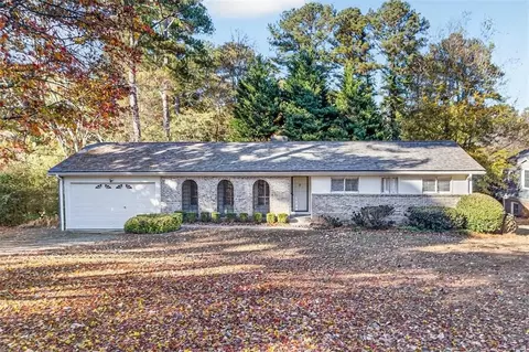 4254 Smithsonia Ct, Tucker, GA 30084