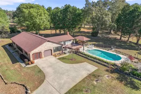 171 Wynn Dr, Hampton, GA 30228