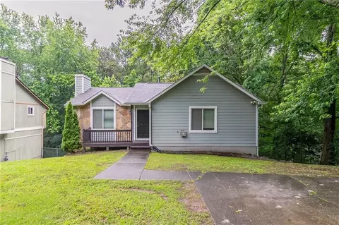 2654 Laurel View Dr, Snellville, GA 30039